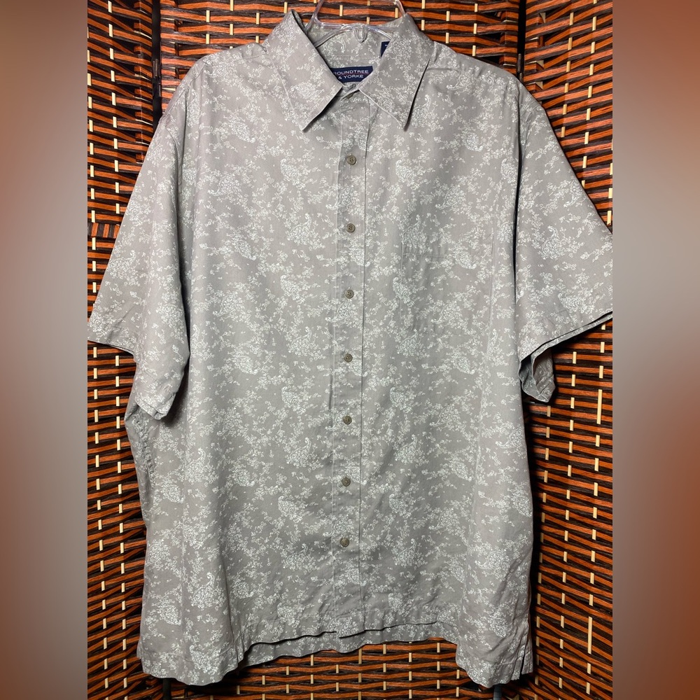 Roundtree & Yorke 2XB Gray Paisley Button Up Shirt Short Sleeve